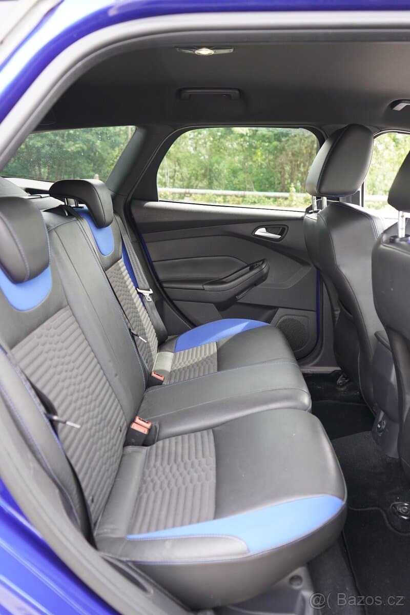 2013 Ford FOCUS - 18