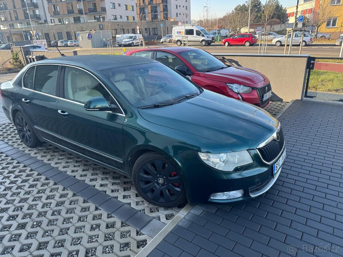 2009 Škoda SUPERB - 18