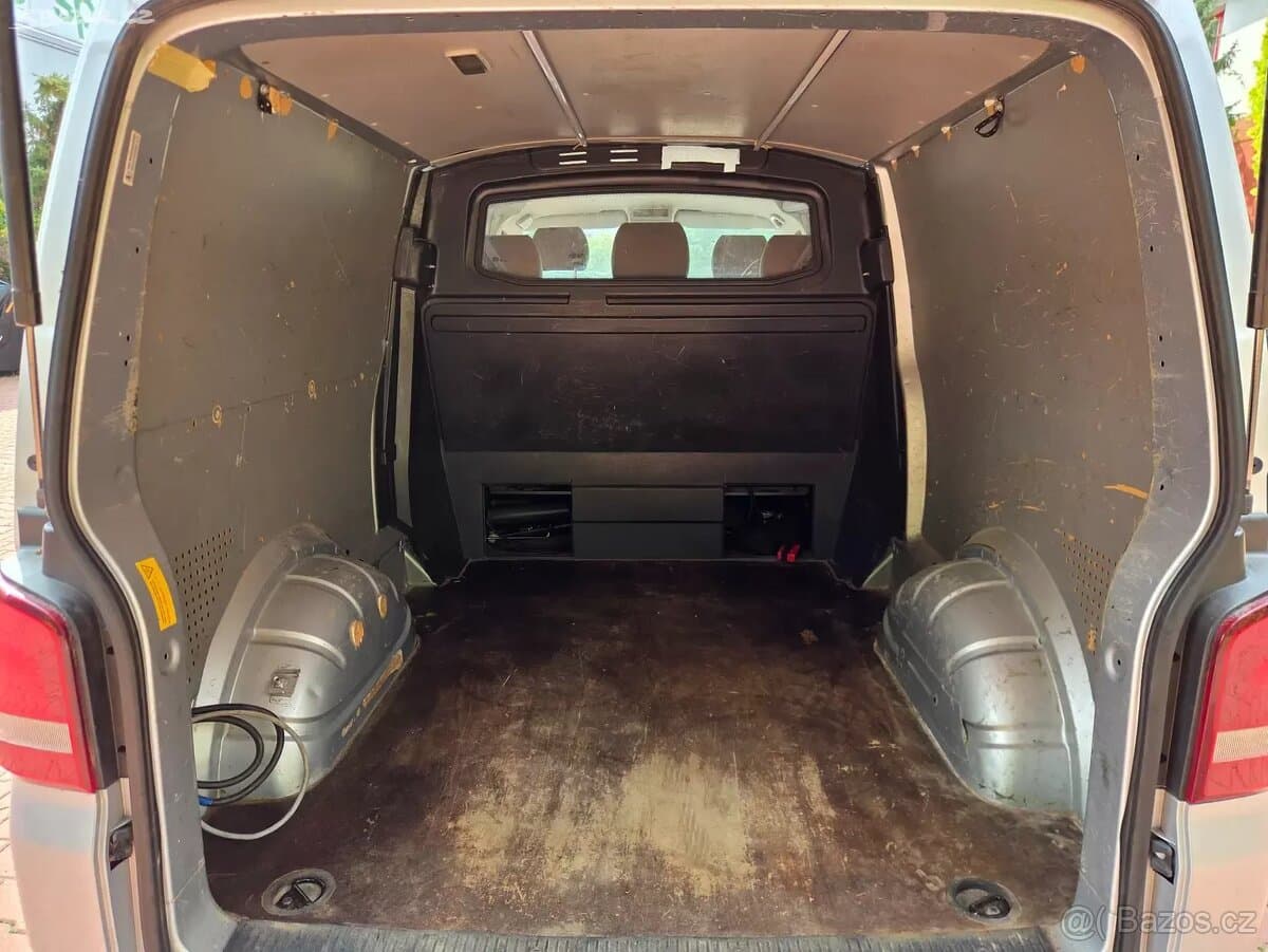 2011 Volkswagen TRANSPORTER - 18