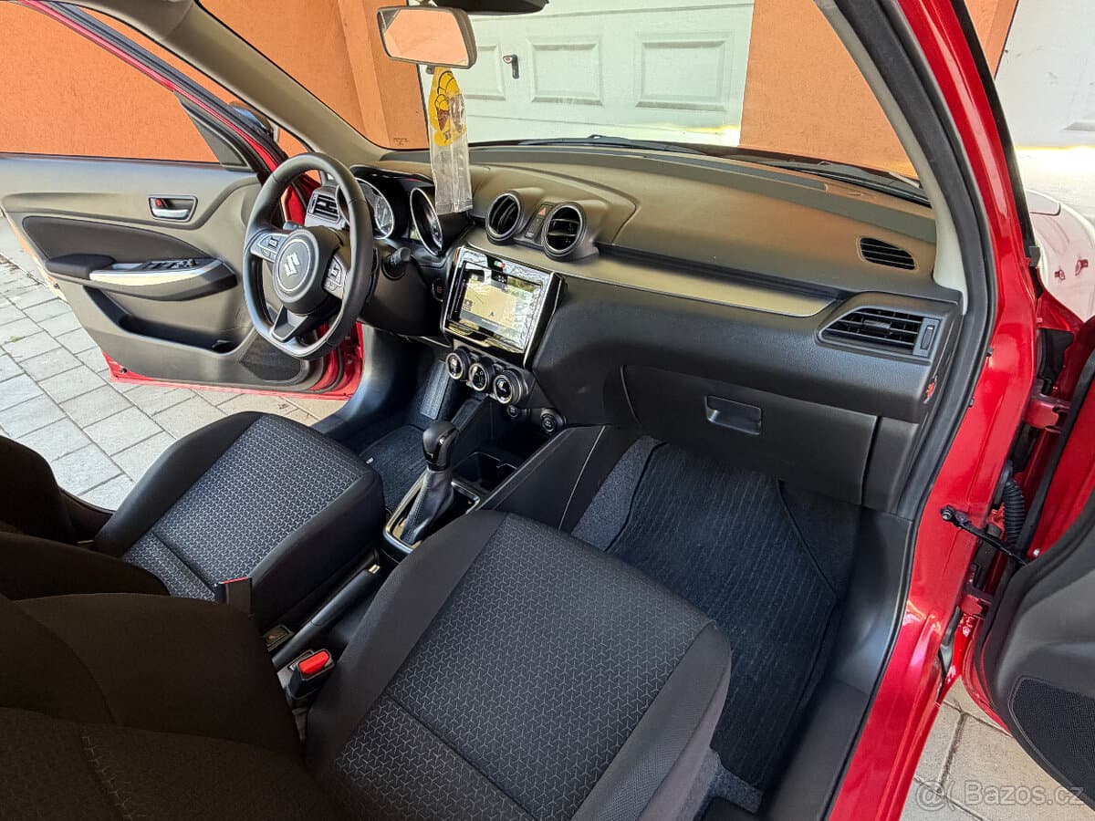 2023 Suzuki SWIFT - 18