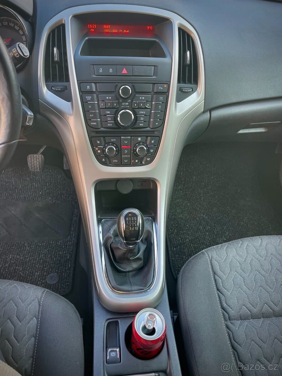 2013 Opel ASTRA - 18