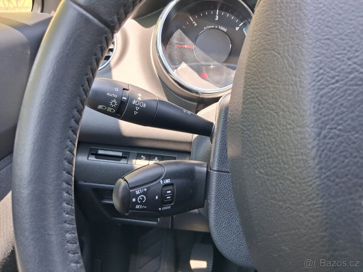 2013 Peugeot 3008 - 18
