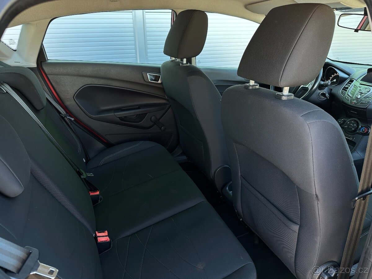 Ford FIESTA - 18
