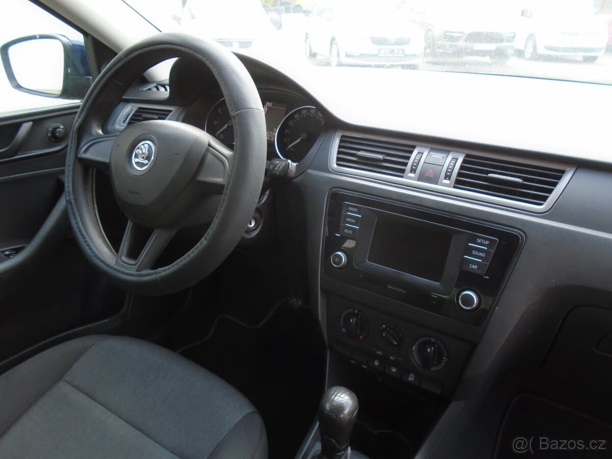 2015 Škoda RAPID - 18