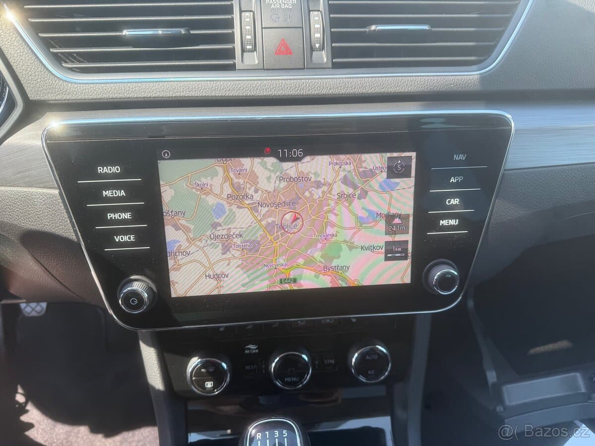 2018 Škoda SUPERB - 18