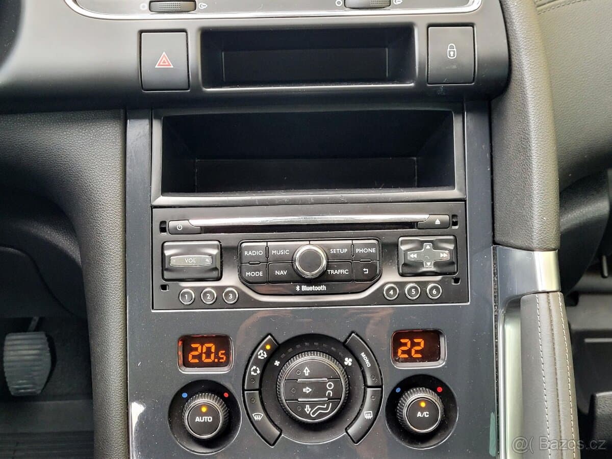 2015 Peugeot 3008 - 18