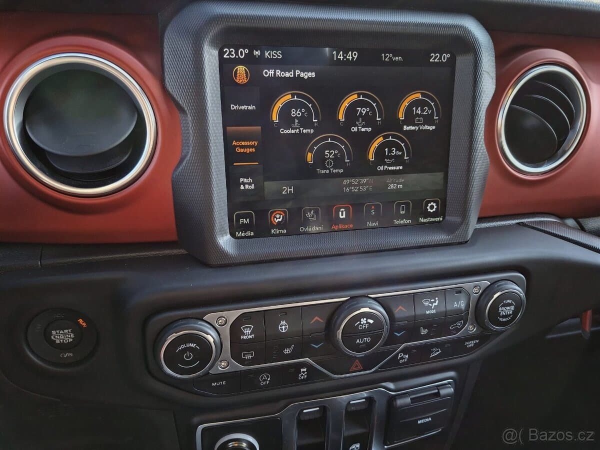 2020 Jeep WRANGLER - 18