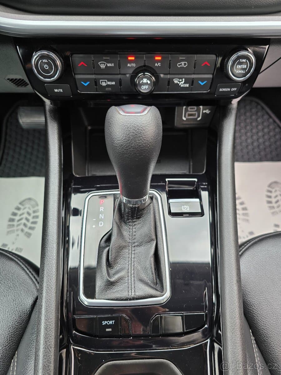 2022 Jeep COMPASS - 18