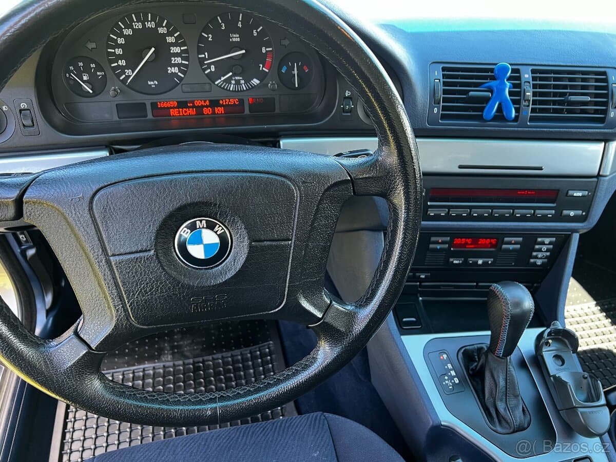 2001 BMW 5-SERIES - 18