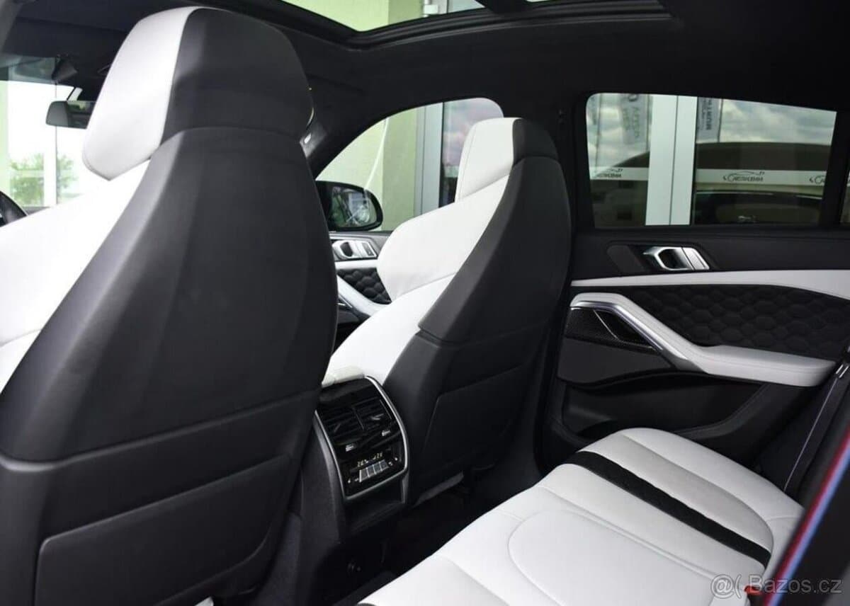 2021 BMW X6 - 18