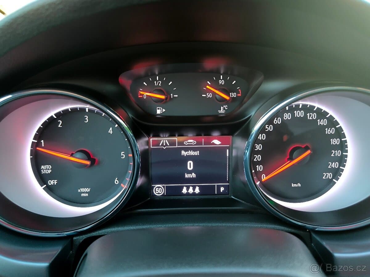 2019 Opel ASTRA - 18