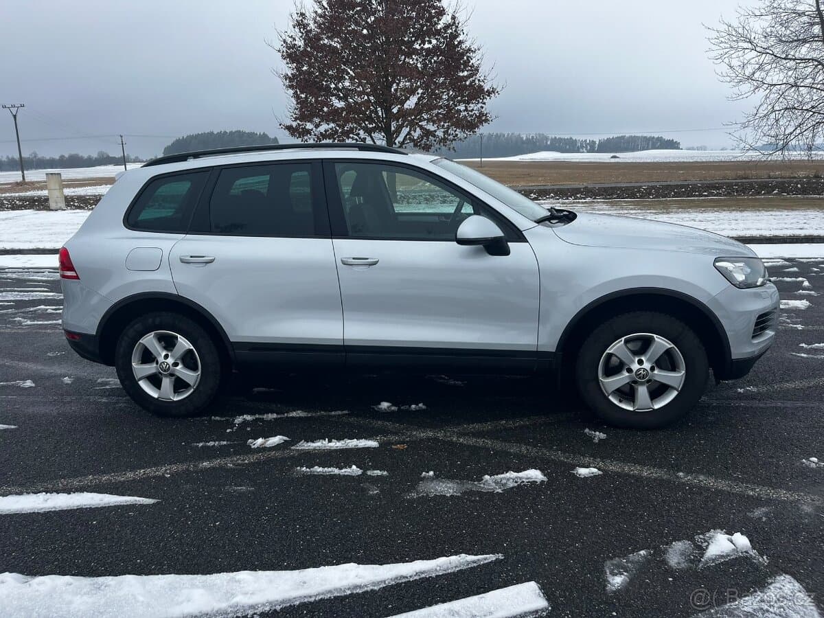 2013 Volkswagen TOUAREG - 18