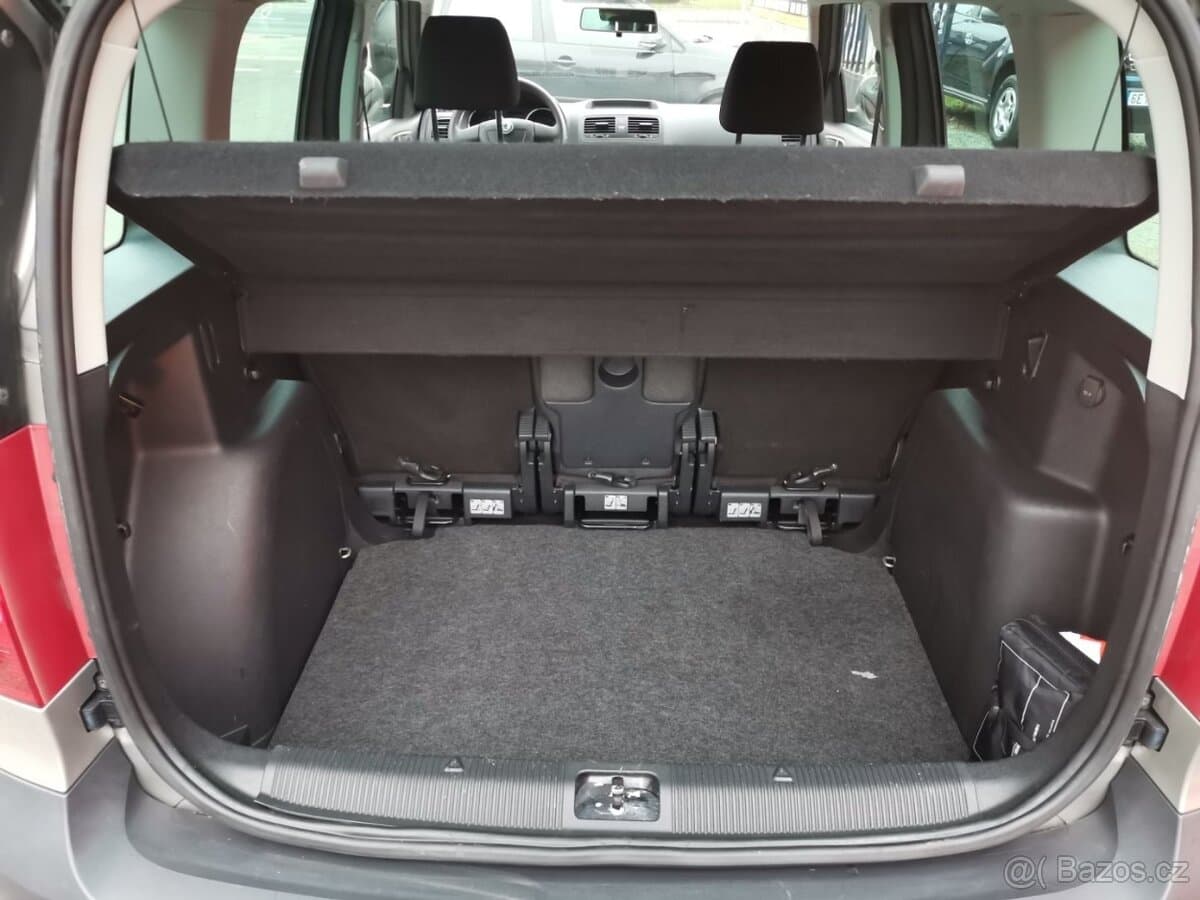 2012 Škoda YETI - 18