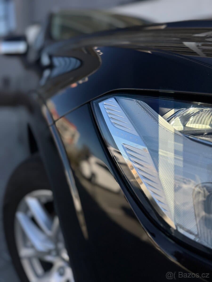 2019 Volvo XC60 - 18