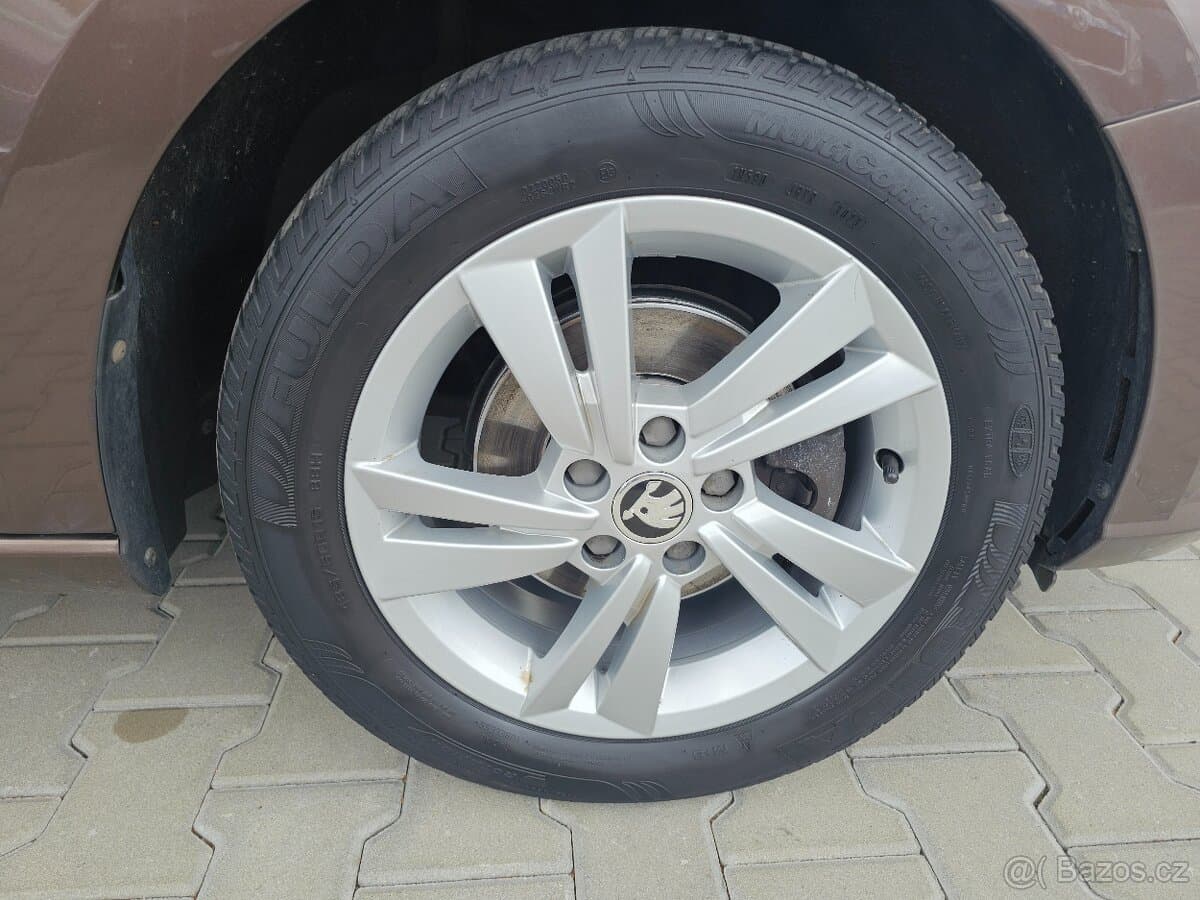 2019 Škoda FABIA - 18