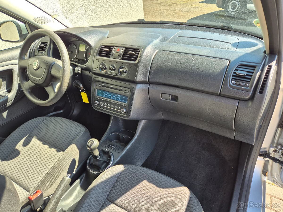 2010 Škoda FABIA - 18
