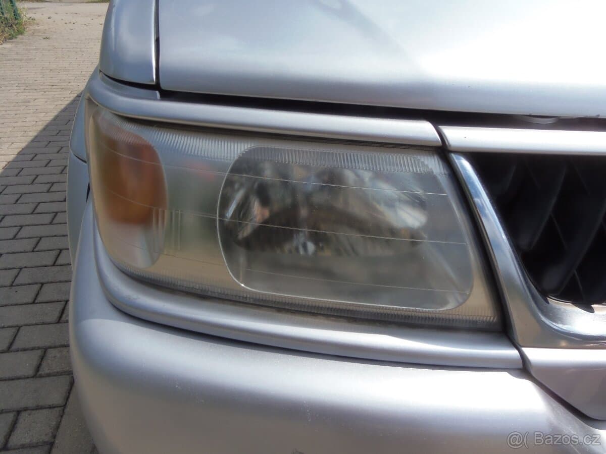 Mitsubishi PAJERO - 18