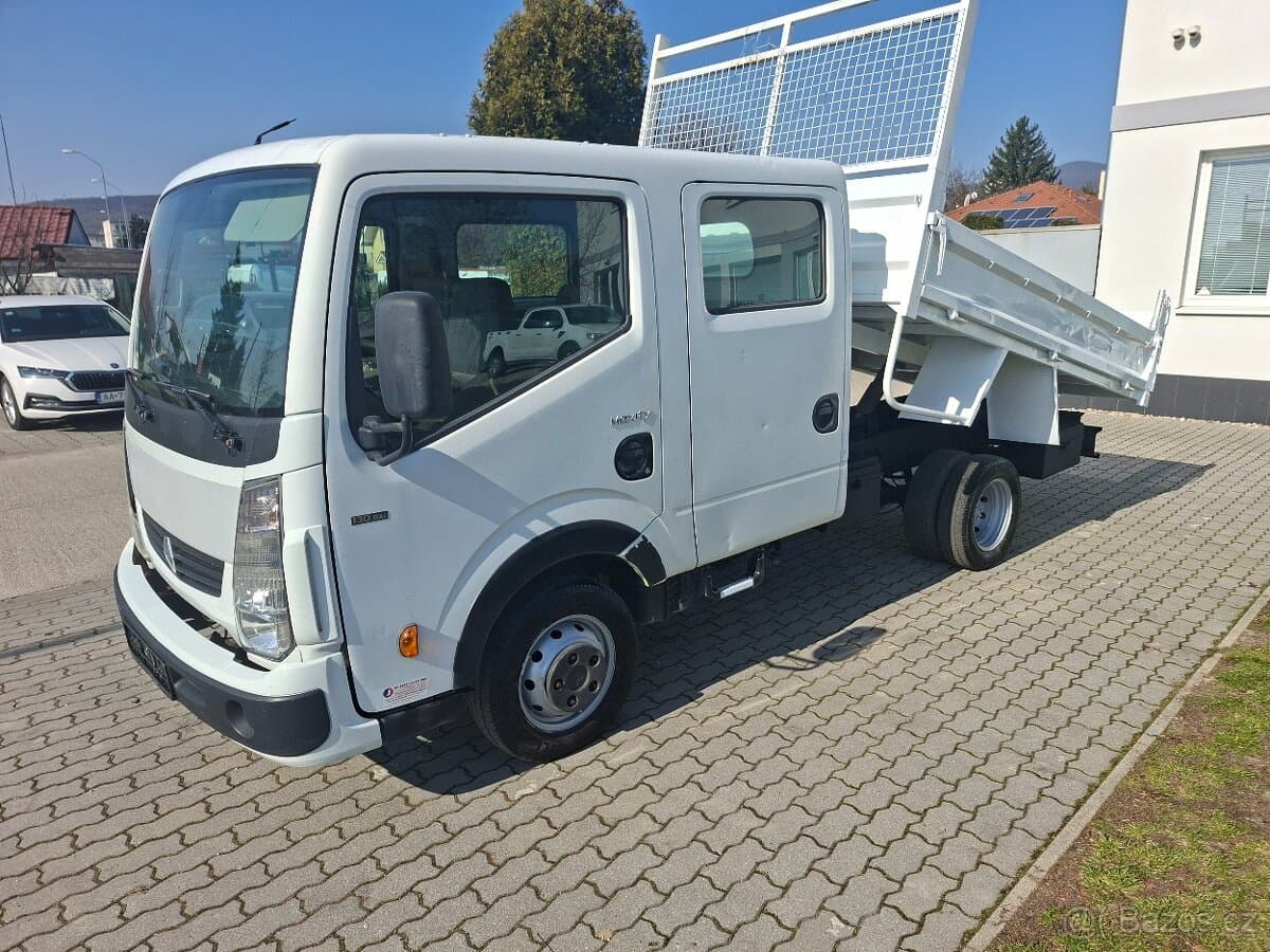 2013 Nissan OSTATNÍ - 18