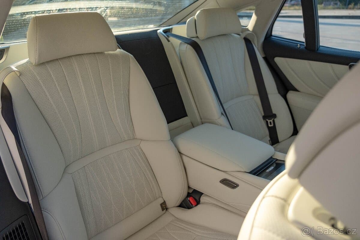 2022 Lexus LS - 18