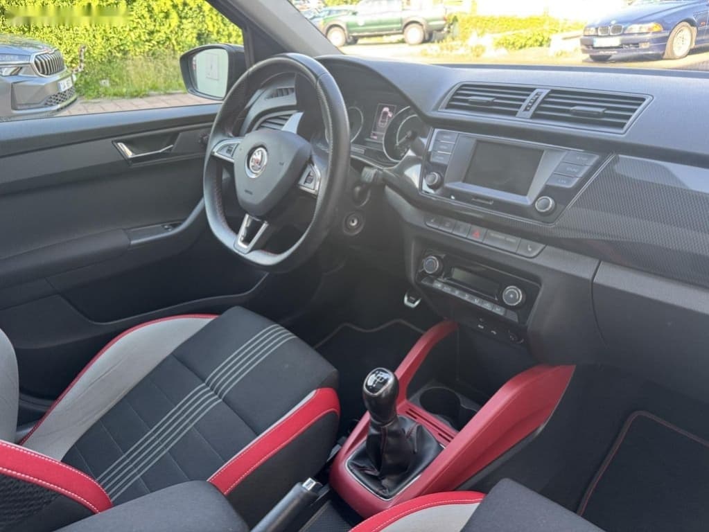 2016 Škoda FABIA - 18