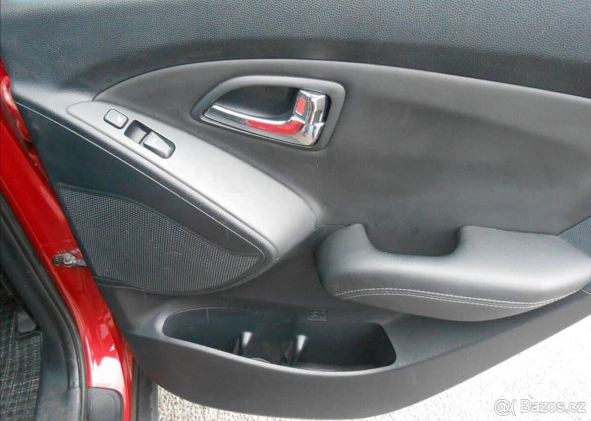 2011 Hyundai ix35 - 18