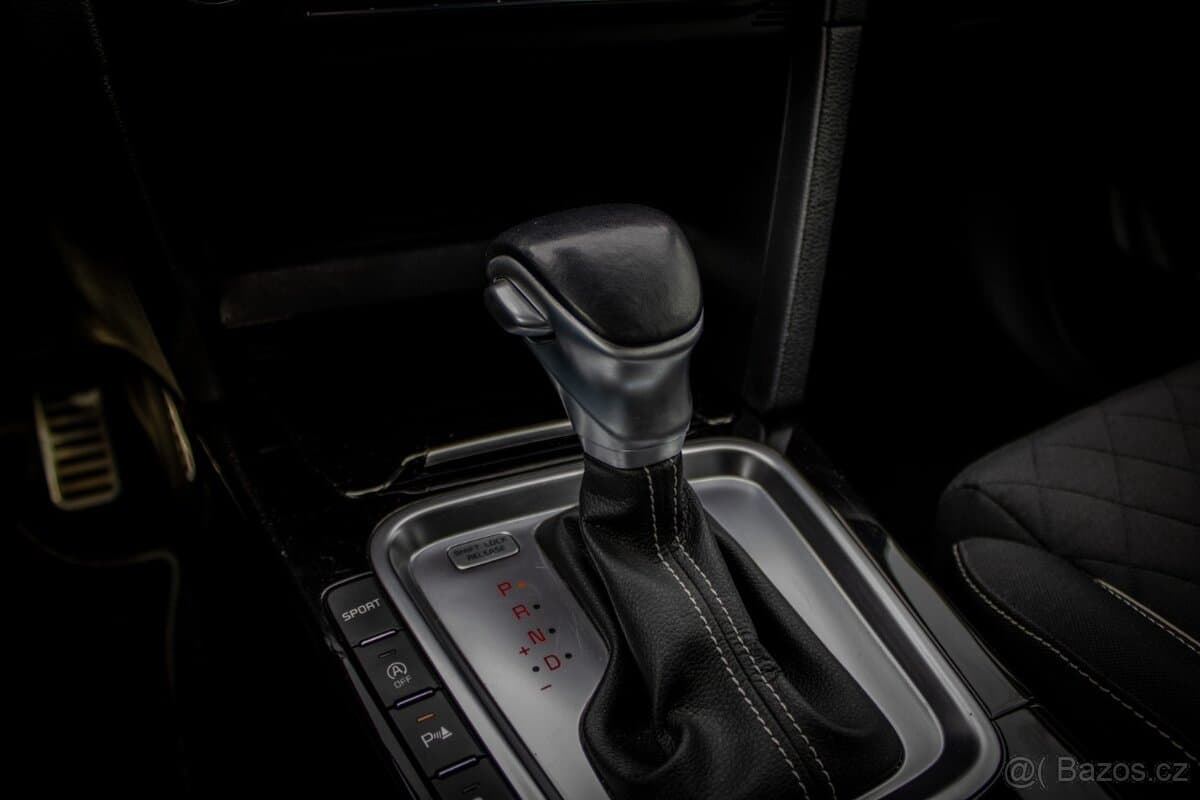 2019 Kia PROCEED - 18