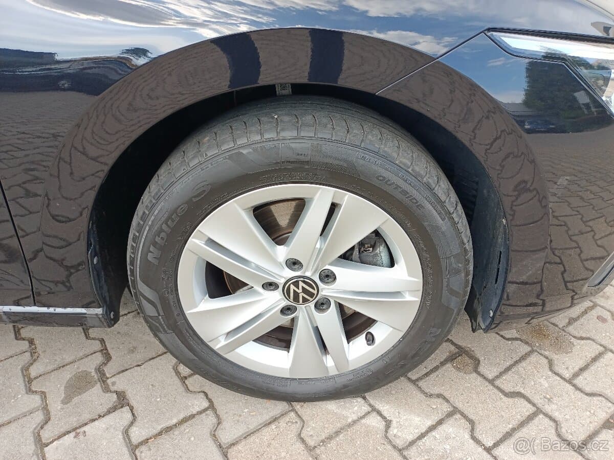 2022 Volkswagen GOLF - 18