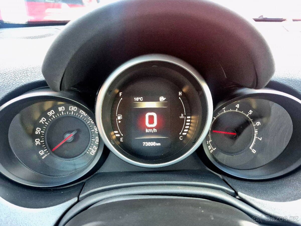 2015 Fiat 500X - 18