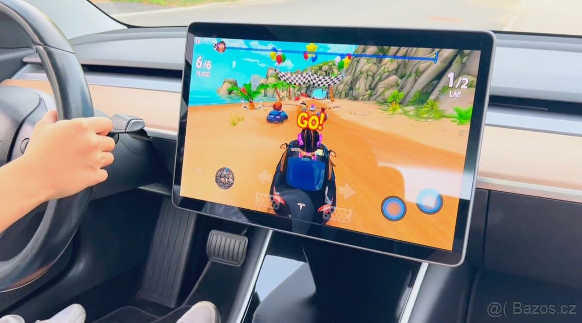 2019 Tesla OSTATNÍ - 18