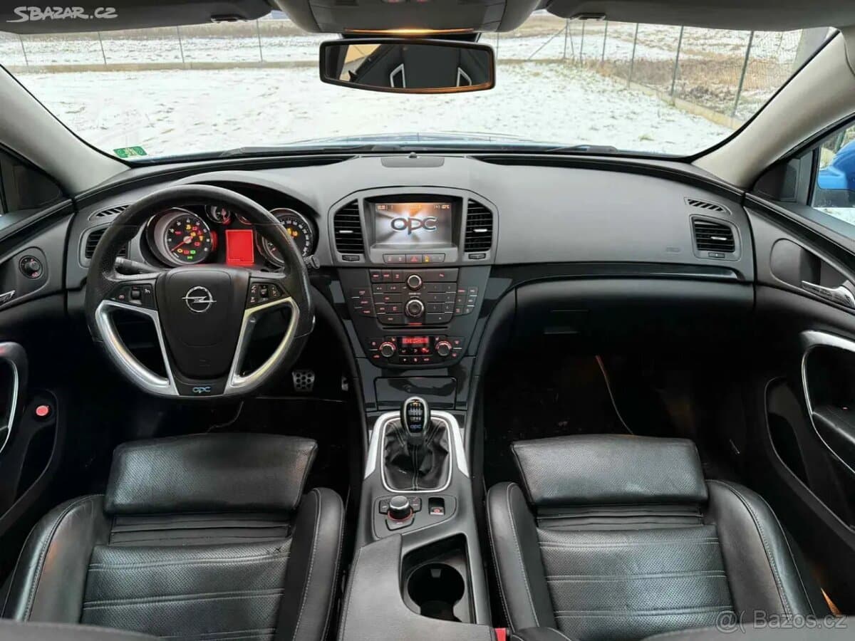 2011 Opel INSIGNIA - 18