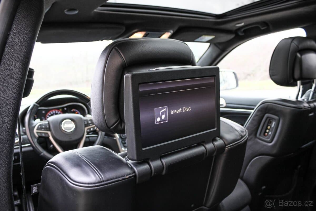 2016 Jeep CHEROKEE - 18