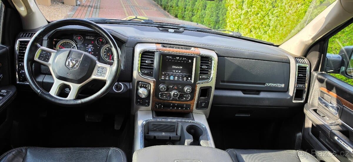 2017 Dodge OSTATNÍ - 18