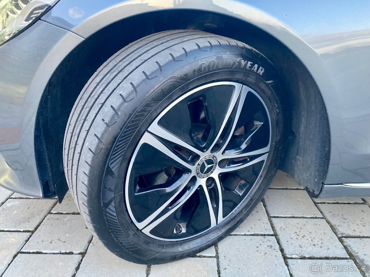 2019 Mercedes-Benz OSTATNÍ - 18