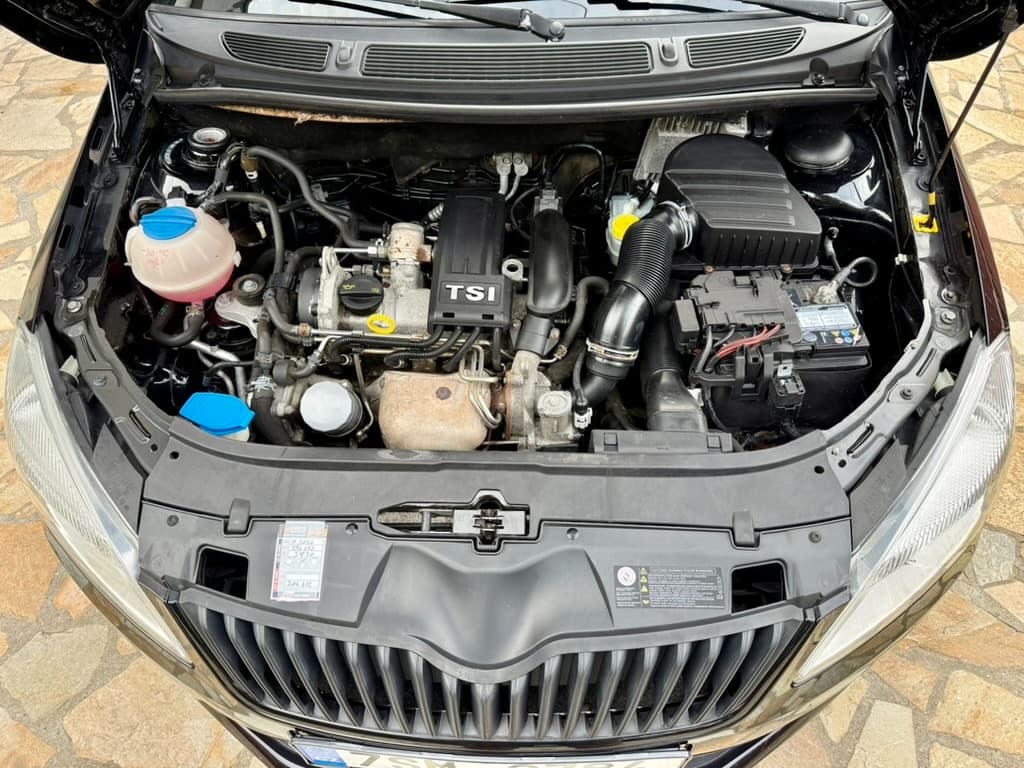 2014 Škoda FABIA - 18