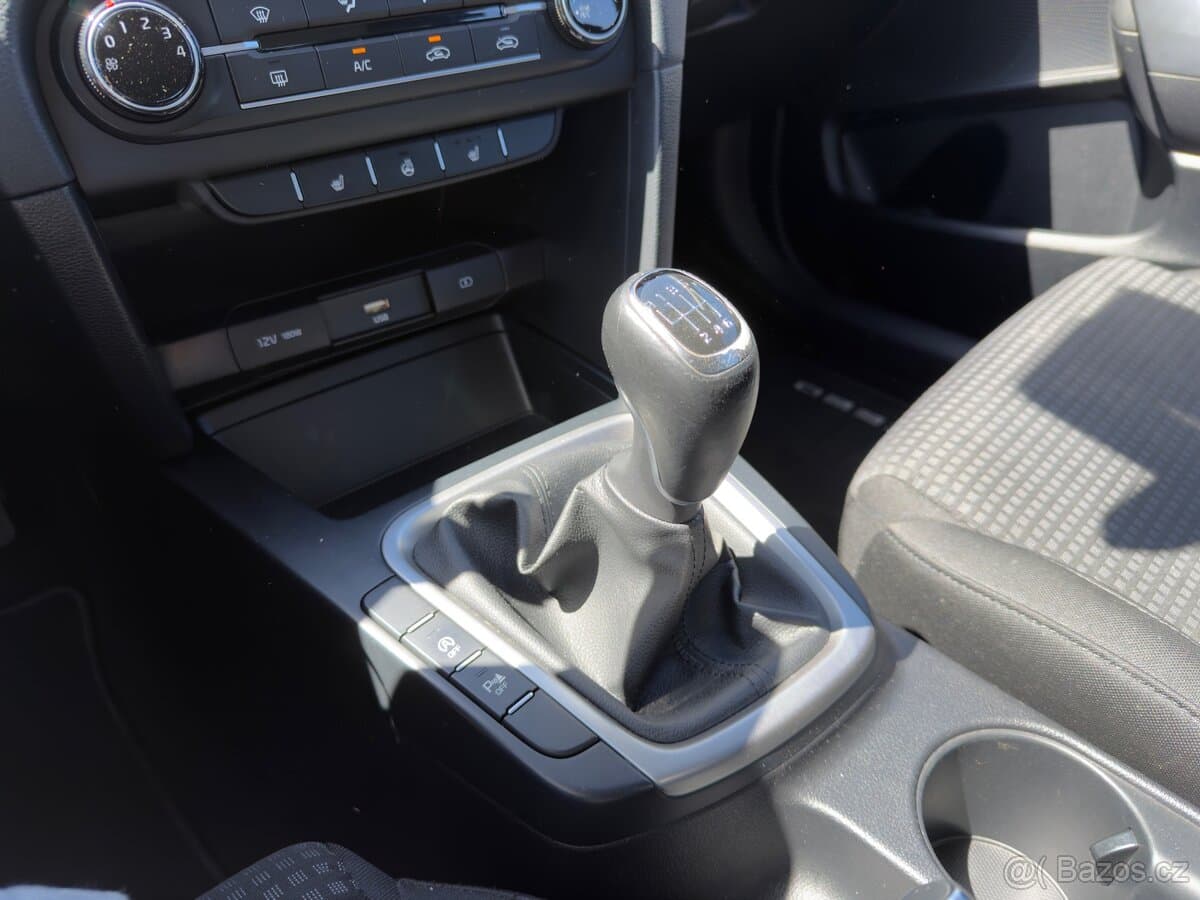 2021 Kia PROCEED - 18