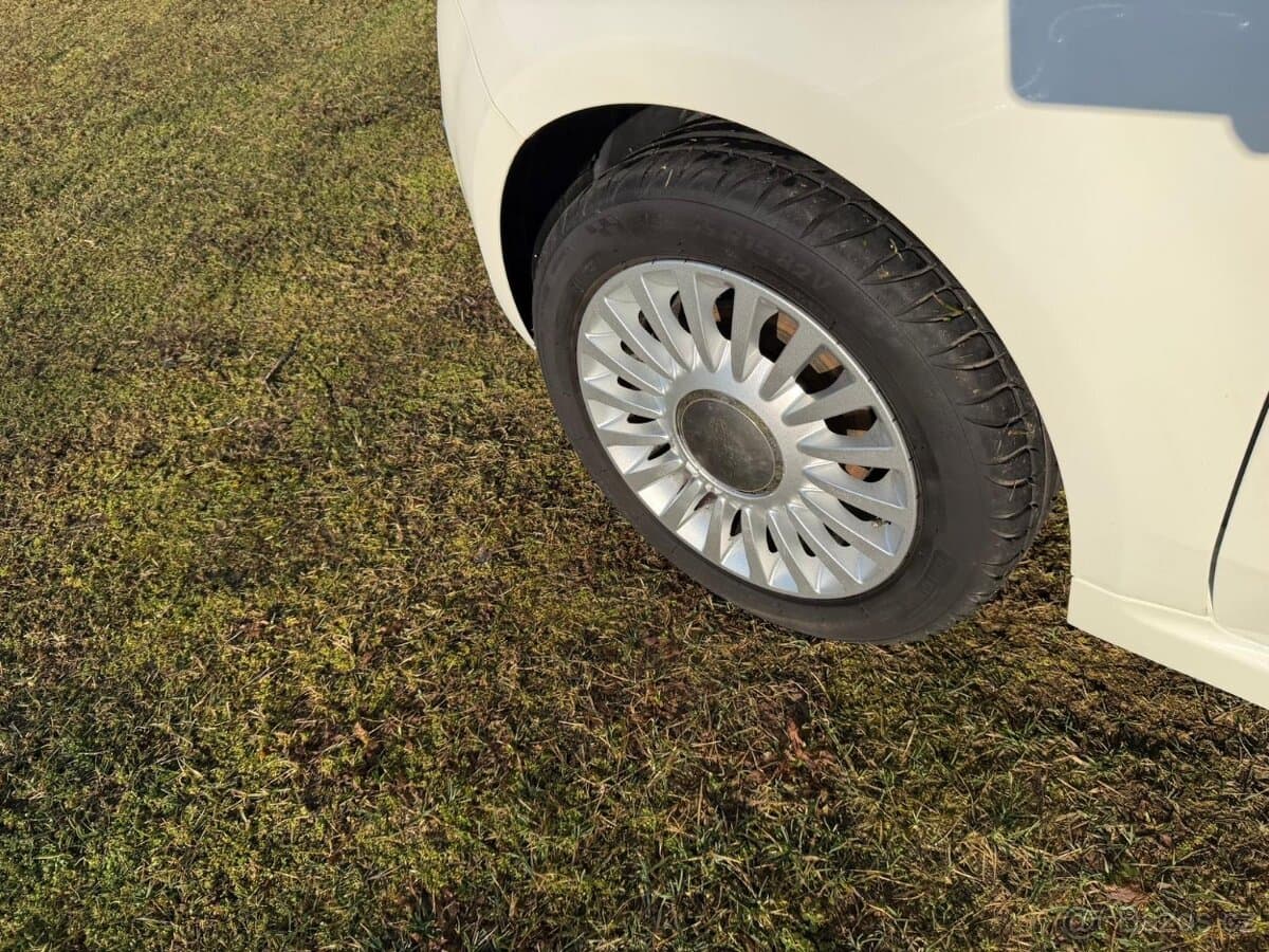 2009 Fiat 500 - 18
