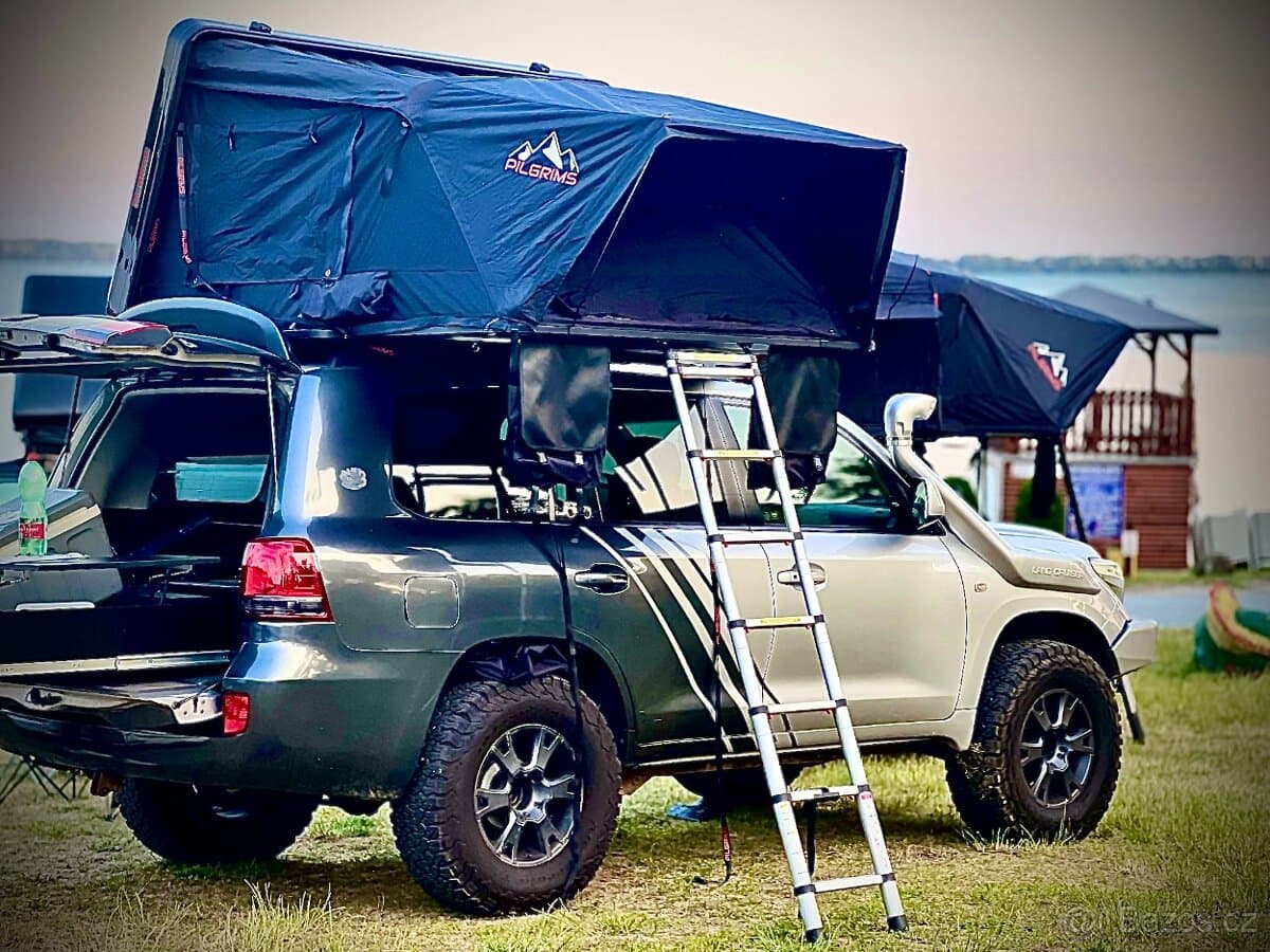 2009 Toyota LAND CRUISER - 18