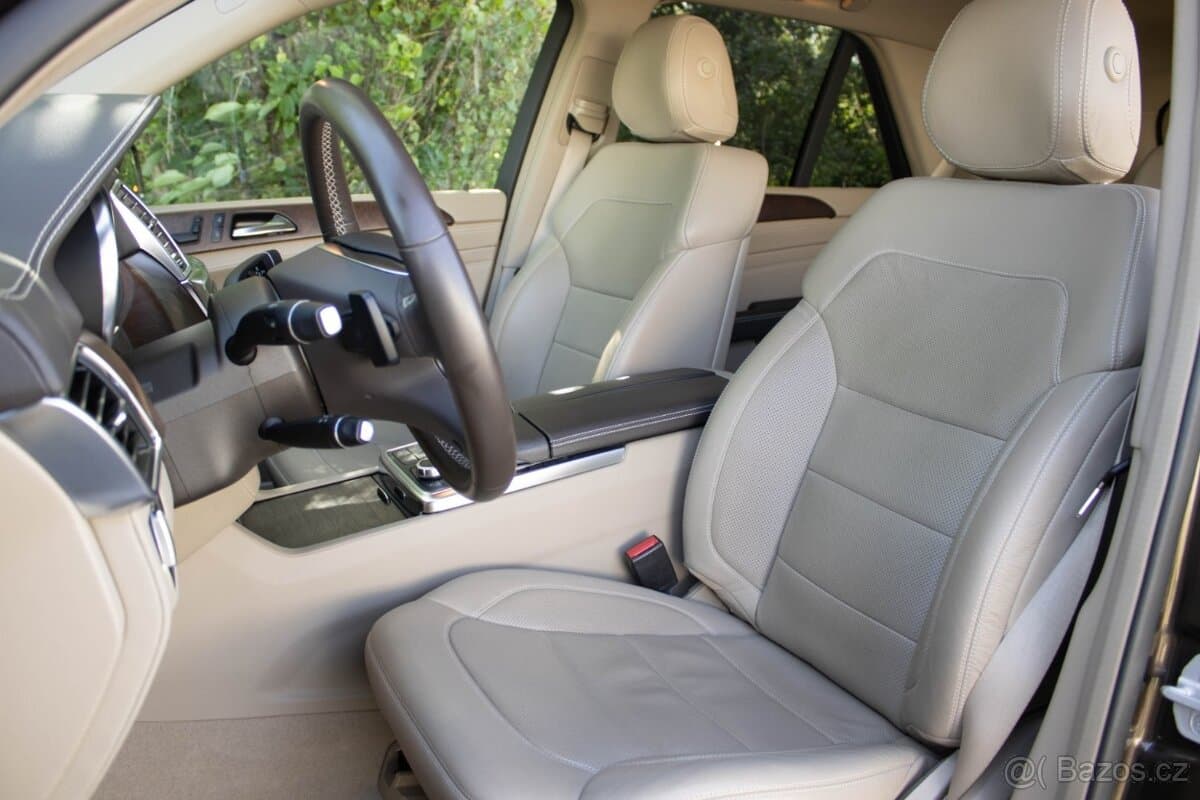 2015 Mercedes-Benz M-CLASS - 18
