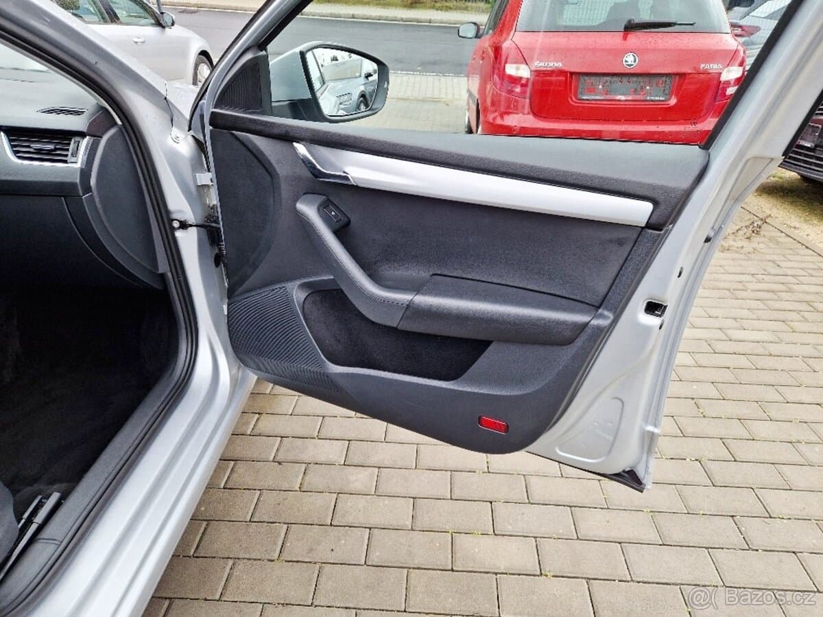 2019 Škoda OCTAVIA - 18
