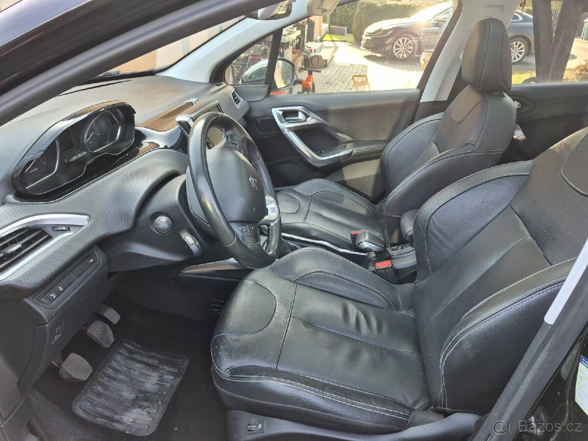 2014 Peugeot 2008 - 18