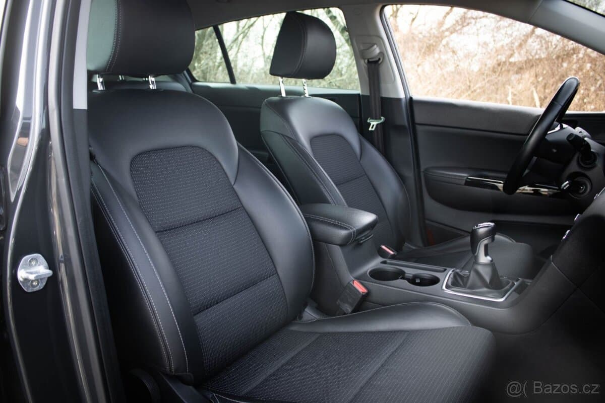 2019 Kia SPORTAGE - 18