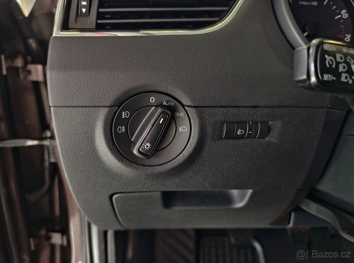 2017 Škoda OCTAVIA - 18