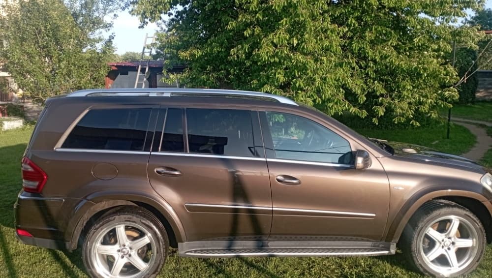 2012 Mercedes-Benz GL - 18