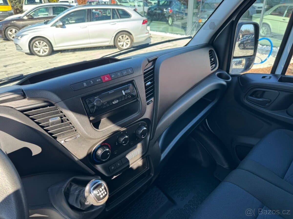 2022 Iveco OSTATNÍ - 18