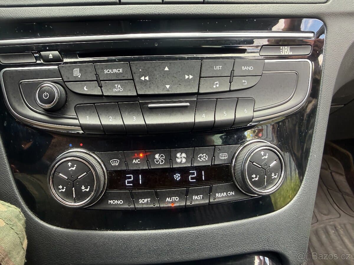 2015 Peugeot 508 - 18