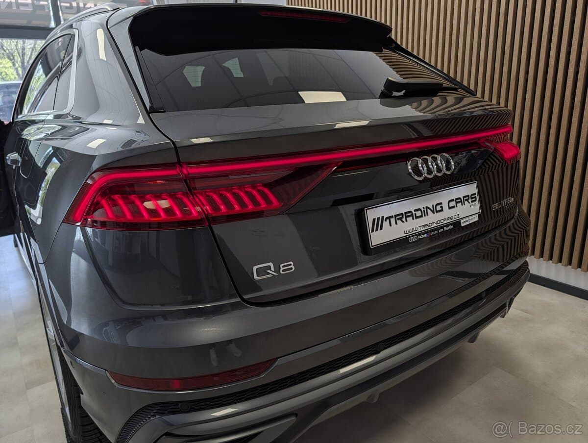 Audi Q8 - 18