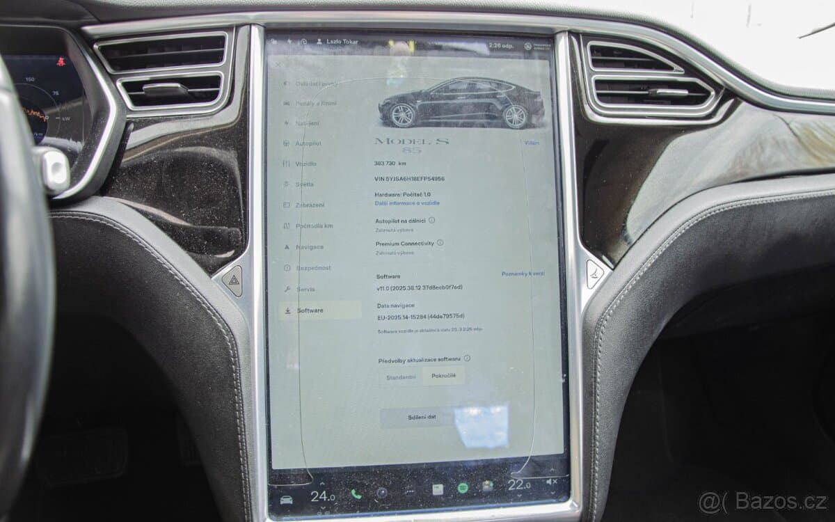2014 Tesla MODEL S - 18