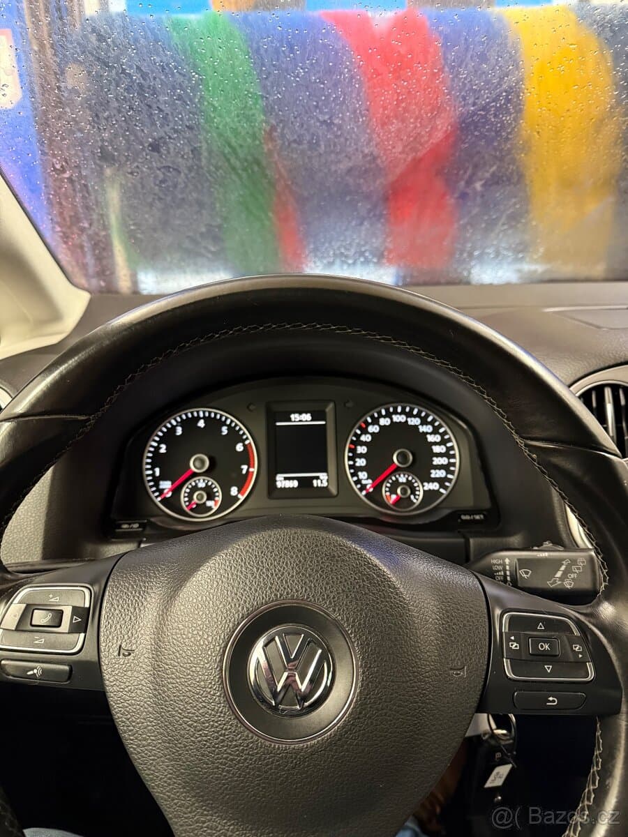 2012 Volkswagen TIGUAN - 18