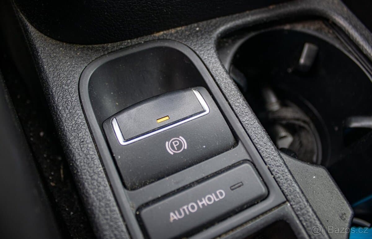 2012 Volkswagen TIGUAN - 18