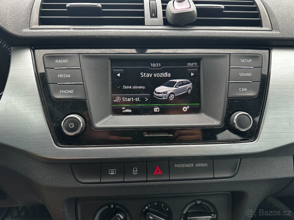 2015 Škoda FABIA - 18